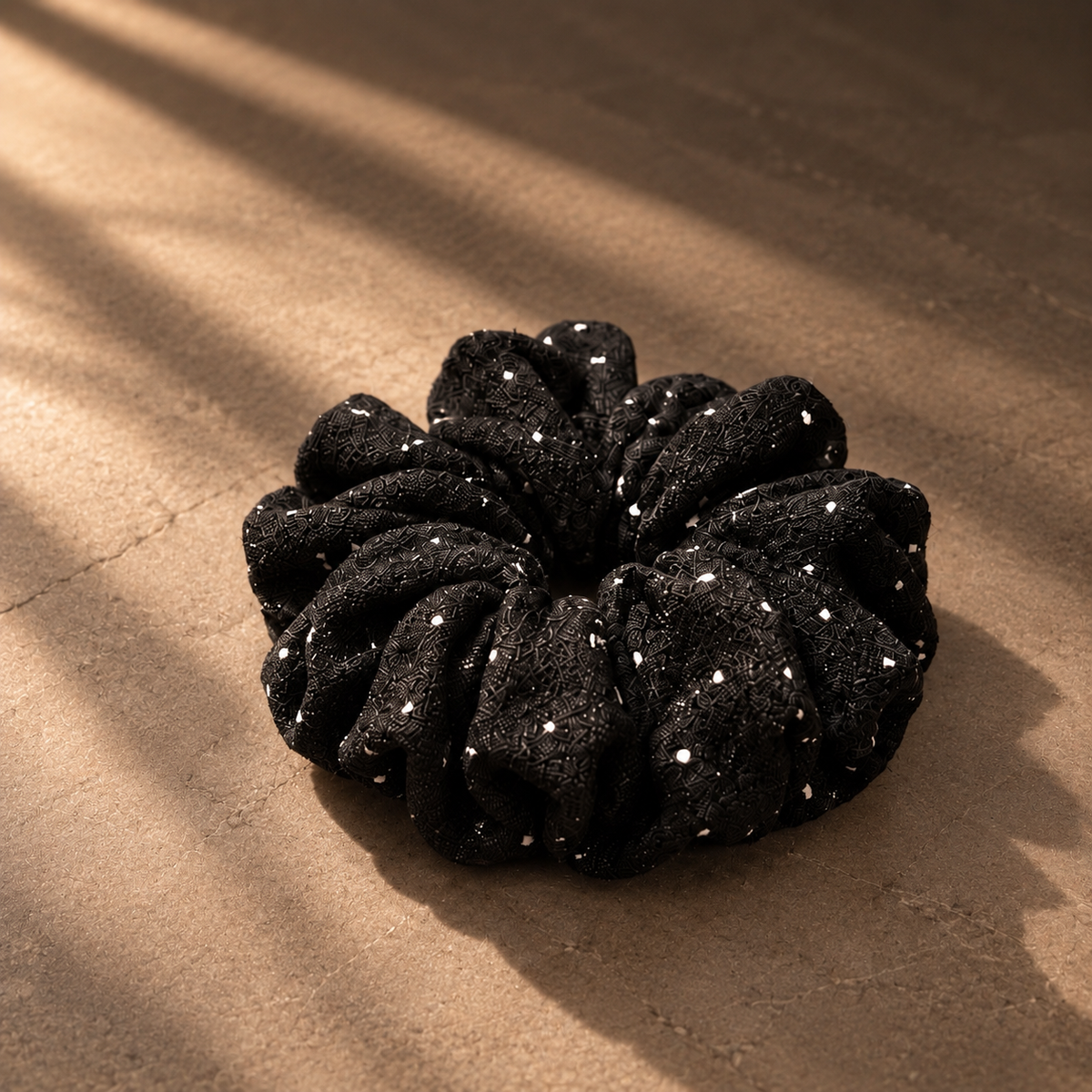 French Polka Dot Scrunchie 暖絮法式波點髮圈